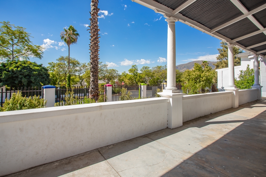 4 Bedroom Property for Sale in Wellington Central Western Cape